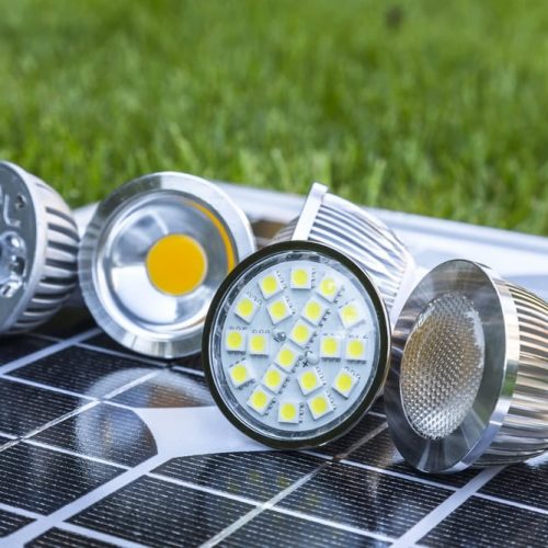 Various,Gu10,Led,Bulbs,On,Photovoltaics,In,The,Grass,E27
